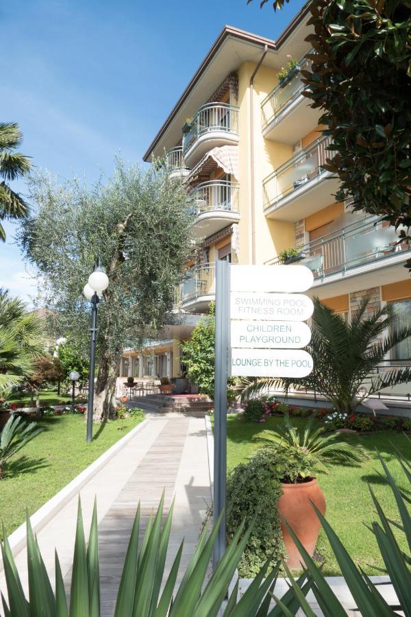 Hotel Drago - Garda Lake Collection Brenzone sul Garda Luaran gambar
