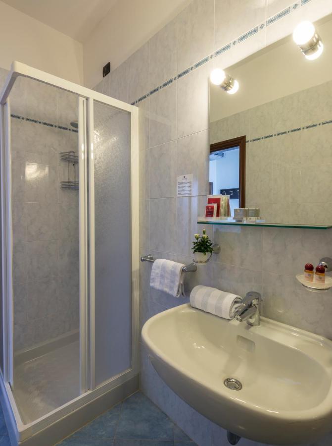 Hotel Drago - Garda Lake Collection Brenzone sul Garda Luaran gambar